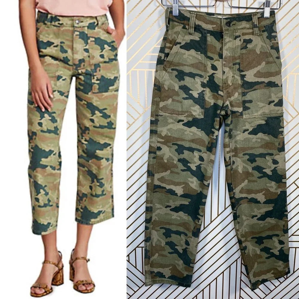 Free People‎ Remy Camouflage Pants in Moss Green